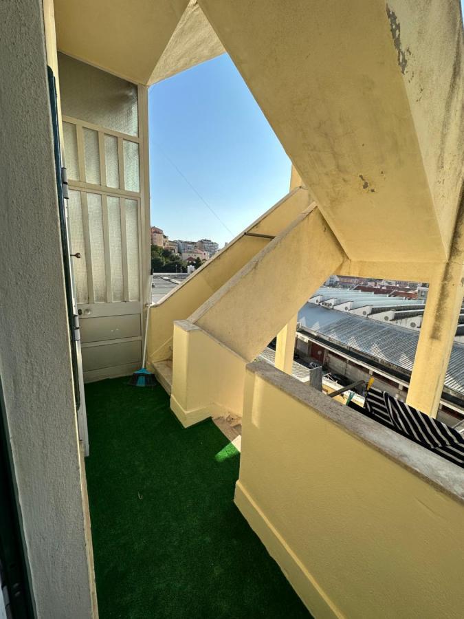 Guest In Ninho Apartman Lisboa Kültér fotó