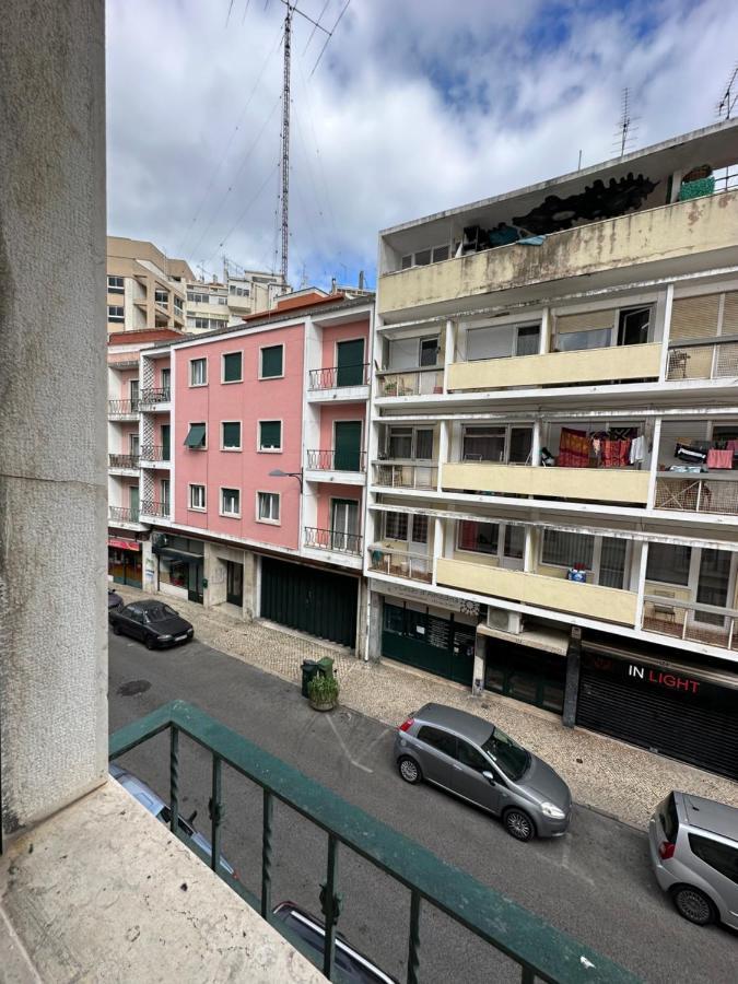 Guest In Ninho Apartman Lisboa Kültér fotó